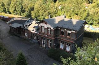 Haus kaufen in 42477 Radevormwald, Radevormwald - Historisches Wohnhaus (ehemaliger Bahnhof) - Provisionsfrei