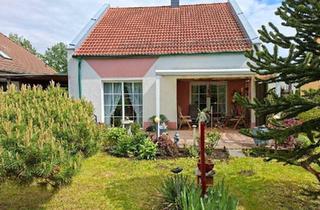 Einfamilienhaus kaufen in 06128 Halle, Halle (Saale) - Provisionsfrei: Einfamilienhaus mit Garten & Kamin in Halle