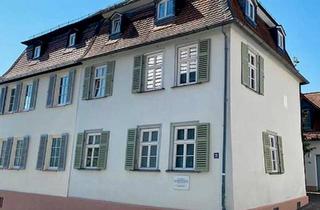 Wohnung kaufen in 61348 Bad Homburg, Bad Homburg vor der Höhe - Von Privat - Denkmalgeschützte 2-Zimmer Maisonette Wohnung
