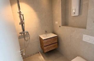 Wohnung kaufen in 47445 Moers, Moers - Hochwertig kernsanierte Erdgeschosswohnung