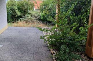 Wohnung kaufen in 93497 Willmering, Zwei Zimmer plus Extraraum: Wohnung mit Südost-Terrasse und eigenem Garten