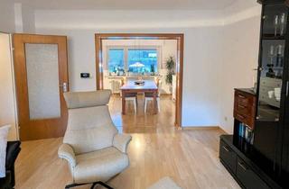 Wohnung kaufen in 59755 Arnsberg, Eigentumswohnung mit Balkon und Stellplatz im Rusch