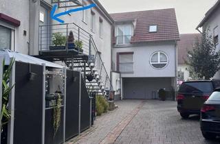 Wohnung kaufen in 72654 Neckartenzlingen, Gepflegte 3-Zimmer-Wohnung mit ca. 13 m² Balkon & Stellplatz in zentraler Lage