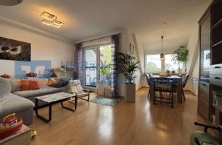 Wohnung kaufen in 91564 Neuendettelsau, Helle 3-Zimmer-Dachgeschosswohnung mit Loggia und Garage