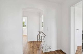 Wohnung kaufen in 45359 Schönebeck, Gemütliches Wohnen unterm Dach - mehrere Eigentumswohnungen in einem Haus verfügbar