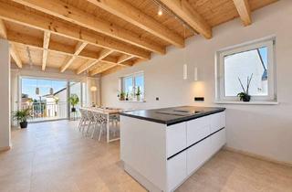 Wohnung kaufen in 93167 Falkenstein, Wohnen wie im Urlaub: 4,5-Zimmer-Wohnung mit Burgblick, Südgarten und überdachter Terrasse