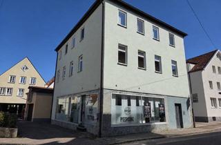 Wohnung kaufen in Waldstetter Gasse 13, 73525 Schwäbisch Gmünd, 5-Zimmer-Eigentumswohnung mit ca. 135 m² in zentrumsnaher Lage von Schwäbisch Gmünd