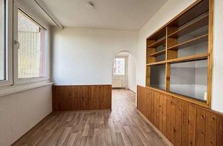 Wohnung mieten in Pablo-Neruda-Block, 15230 Frankfurt, 2 Zimmer im Stadtzentrum mit Renovierungsbonus