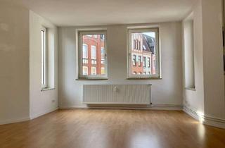 Wohnung mieten in 24143 Gaarden-Ost, 2-Zimmer Singlewohnung im Kieler Altbau!