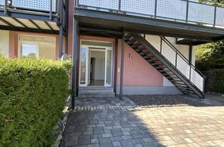 Wohnung mieten in Juri- Gagarin-Str. 94-96, 08115 Lichtentanne, Traumwohnung- 3 Raum- Terrasse- Garten