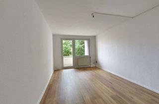 Wohnung mieten in Pulvermühlenweg 37, 04442 Zwenkau, WIR RENOVIEREN FÜR SIE