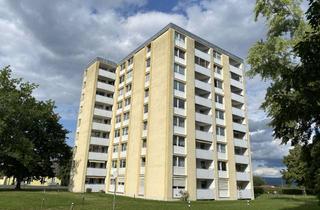 Wohnung mieten in Meranierring 34, 95445 Kreuz, Helle 2-Zimmer-Wohnung mit Balkon und Kfz-Stellplatz