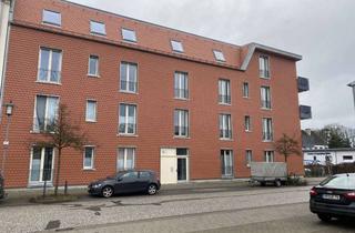 Wohnung mieten in Eisenbahnstraße 20, 16816 Neuruppin, Schöne helle 3-Zimmer-Wohnung mit Terrasse & Gartenanteil & EBK - Baujahr 2020 | Zweitbezug