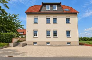 Wohnung mieten in Hildesheimer Straße 25, 31180 Giesen, Wohnen mit besonderem Charme – 5 Zimmer, Kamin & Wintergarten