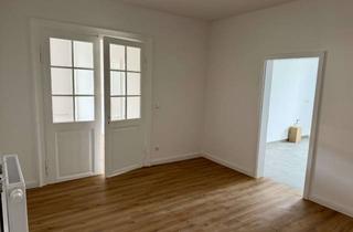 Wohnung mieten in Meißner Landstraße 54, 01157 Briesnitz, Modernisierte 4-Zimmer-Wohnung in Dresden mit Garten