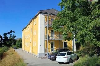Wohnung mieten in Bergstraße, 08301 Bad Schlema, 2-Raum-Erdgeschoss-Wohnung mit Balkon in Schlema