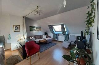 Wohnung mieten in 50968 Bayenthal, Gemütliche 1-Zimmer-Wohnung im Dachgeschoss in Köln-Bayenthal