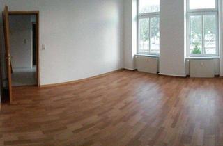 Wohnung mieten in 18057 Rostock, 2-Zimmer-Wohnung am Saarplatz, 40 m², 1. OG, Uninähe, ruhiger Innenhof, frei ab 01.11.2026