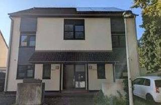 Wohnung mieten in Wiefeldicker Straße 120e, 42699 Ohligs-Aufderhöhe, Zuhause mit 3 Zimmern und Balkon in Solingen