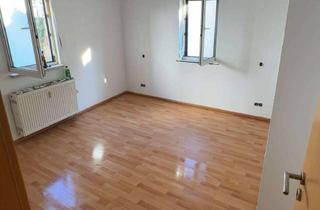 Wohnung mieten in Glasergasse, 97855 Triefenstein, Süße 2,5-Zimmer-Wohnung mit EBK in Triefenstein-Homburg