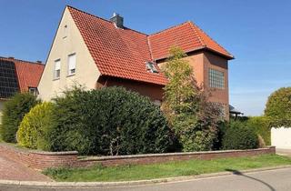 Haus kaufen in 31688 Nienstädt, Wohnhaus mit möglichem Baugrundstück