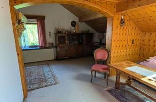 Mehrfamilienhaus kaufen in 83250 Marquartstein, Attraktives Mehrfamilienhaus mit 6 Wohneinheiten und 2 weiteren mit großem Entwicklungspotenzial.