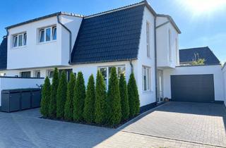 Haus mieten in Erich-Kästner-Straße 18, 41564 Kaarst, Luxuriöse Neubau-DHH in bester Lage im Kaarster Norden