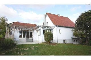 Haus mieten in 94327 Bogen, Gepflegtes Einfamilienhaus mit großer Terrasse und schönem Garten