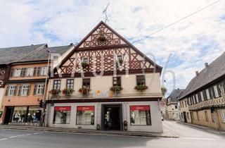 Geschäftslokal mieten in 96231 Bad Staffelstein, Historische Adresse. Zentrale Lage. Neue Möglichkeiten. Ladenfläche am Marktplatz der Kurstadt.