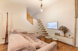 Wohnung kaufen in 10247 Friedrichshain, Mitten im Kiez oder ganz für sich.