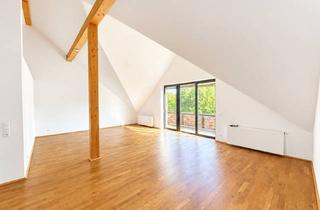 Loft kaufen in 41462 Neuss, Loftartige 5-Zimmer-Balkonwhg. mit Aufzug und Grünblick zum Stadtwald