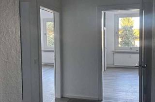 Wohnung mieten in Rosemannstraße 13, 49082 Schölerberg, Befristet ab 01.11.: Helle 2-Zimmer-Wohnung mit 71 m², frisch renoviert, in Osnabrück