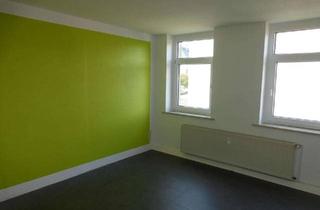 Wohnung mieten in Pestalozzistrasse 30, 09350 Lichtenstein, Gemütliche 2-Raum Wohnung mit EBK in Lichtenstein