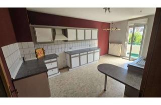 Wohnung mieten in Schillerstraße, 06712 Zeitz, Alltagstaugliche 3-Zimmer-Wohnung mit Balkon in Zeitz