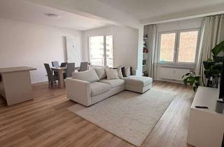 Wohnung mieten in Fischerstrasse 17, 40477 Pempelfort, Viel Platz für den Alltag in dieser 4,5-Zimmer-Wohnung in Düsseldorf