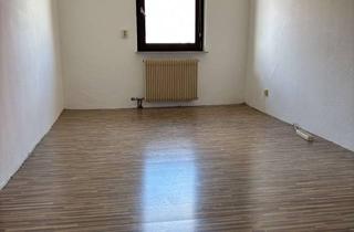 Wohnung mieten in 64625 Bensheim, Helle 3-Zimmer-Altbauwohnung im 3. OG in Bensheim