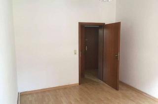Wohnung mieten in 24114 Südfriedhof, 2-Zimmer-Wohnung mit Balkon & EBK in Kiel-Mitte