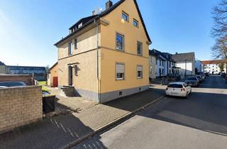 Mehrfamilienhaus kaufen in 44577 Castrop-Rauxel, Charmantes Mehrfamilienhaus – vielseitig nutzbar