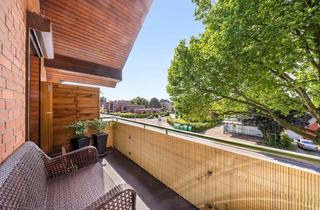 Wohnung kaufen in 22885 Barsbüttel, Zukunftsstarke Investition: Frisch renoviert mit Kamin, Balkon & Stellplatz