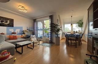Wohnung kaufen in 91564 Neuendettelsau, Helle 3-Zimmer-Dachgeschosswohnung mit Loggia und Garage