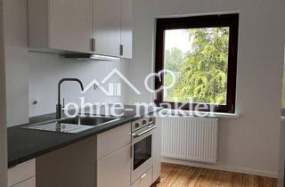 Wohnung mieten in St. Hubertus 15A, 23627 Groß Grönau, ***NEU***2-Zimmer Whg, teilsaniert & in Uni-Lage***