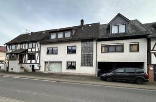 Einfamilienhaus kaufen in 35708 Haiger, Haiger - Drei Häuser - ein Preis in Haiger-Niederroßbach