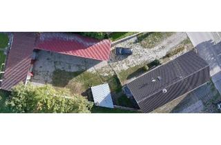 Haus kaufen in 86863 Langenneufnach, Langenneufnach - Großzügiges Wohnhaus mit 875 m² Grundst., 4 Garagen u. Ausbaupot.