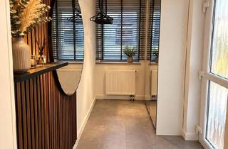 Wohnung kaufen in 51789 Lindlar, Lindlar - Maisonette Wohnung Modernisiert Wallbox Stellplatz Keller Klima