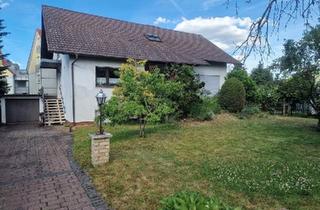Einfamilienhaus kaufen in 63526 Erlensee, Erlensee - Freistehendes großzügiges Einfamilienhaus
