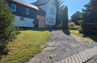 Einfamilienhaus kaufen in 07952 Pausa, Pausa-Mühltroff - Einfamilienhaus, Charmanter 4 Seiten Hof in grüner Lage
