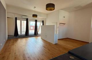 Wohnung kaufen in 14057 Berlin, Berlin - Über den Dächern von Berlin - Exklusive 2-Zimmer-Dachgeschosswohnung mieue Immobilie