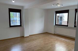 Wohnung kaufen in 56812 Cochem, Solide Eigentumswohnung mitten in der Innenstadt von Cochem/Mosel