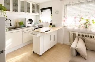 Wohnung kaufen in 70771 Leinfelden-Echterdingen, Sonnige 2 Zimmer-Wohnung mit Balkon und Außenstellplatz in L.-E.