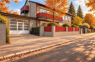 Wohnung kaufen in 80999 Allach-Untermenzing, Ebenerdige Garten-Wohnung mit Kamin in München-Allach